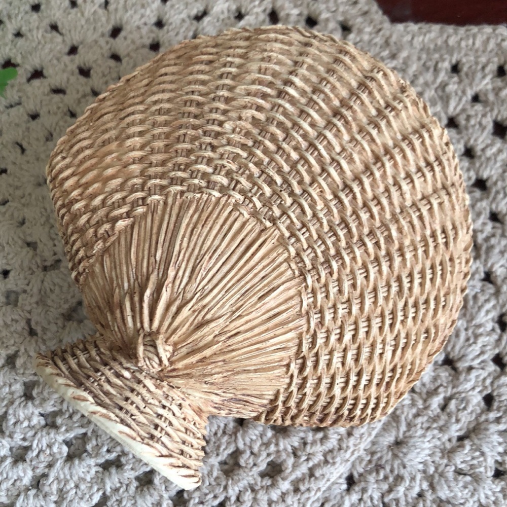 Resin Shell Home Decor - Picture 6 of 11